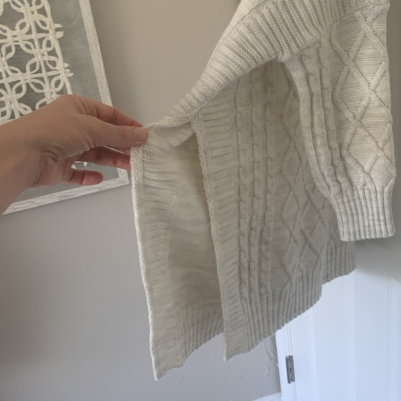 Mer sea Cozy Cream Cable Knit Sweater - Picture 6 of 9